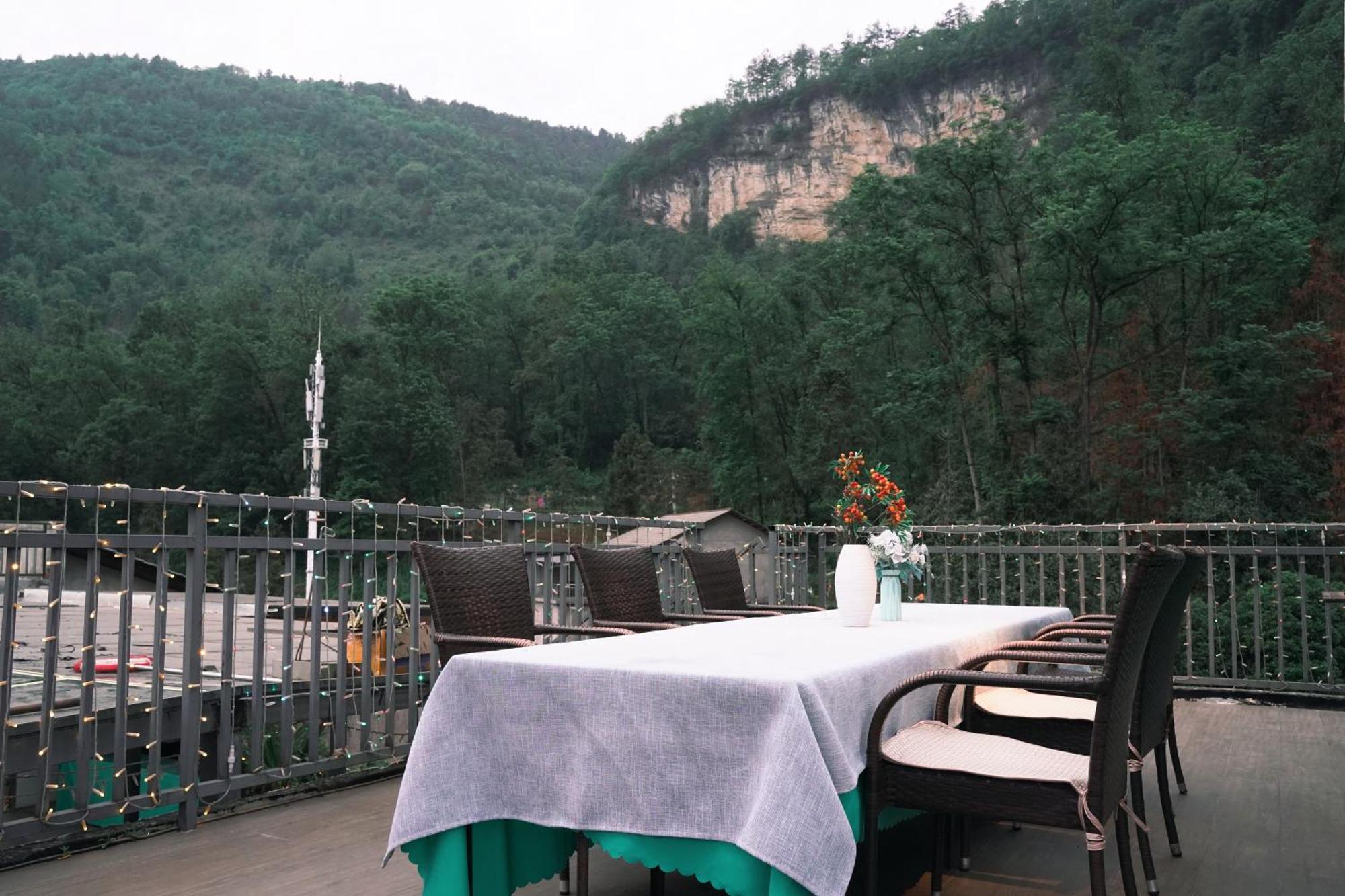 一树一花客栈眷恋店 Apartment Wulingyuan Exterior foto
